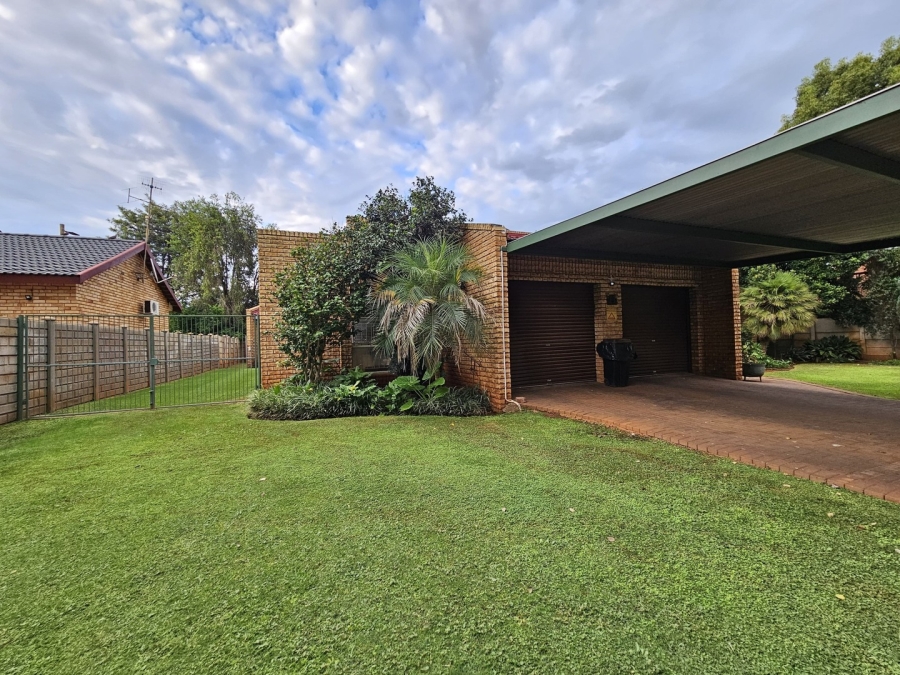 3 Bedroom Property for Sale in Dassie Rand North West